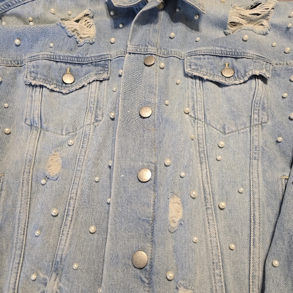 Free People classic cut denim jacket adorned with pearl accents. - Picture 4 of 9